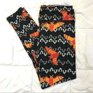 New TC LuLaRoe Bat Halloween Leggings